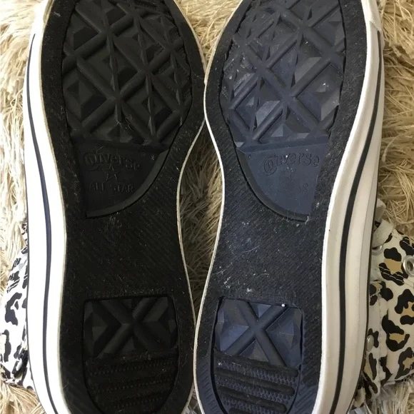 CONVERSE Men’s 5 Women’s 7 LEOPARD CHUCK TAYLOR SNEAKER SHOES SIDE POCKET - Picture 5 of 6